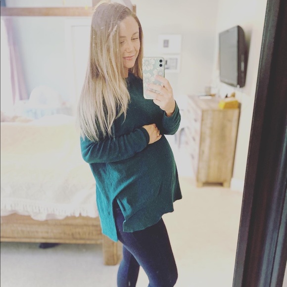 Hi, I’m Robyn! - Picture 3 of 3